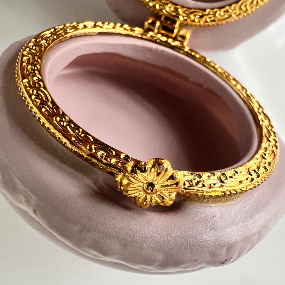 Two's Company Macaron Trinket Boxes Limoges Style lilac 2.25 Inch Ceramic - Picture 5 of 9